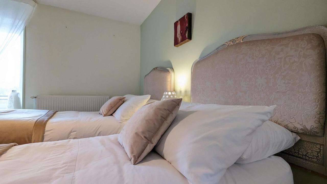 Chambres D'Hotes Cascarot Lechatelet Exterior foto